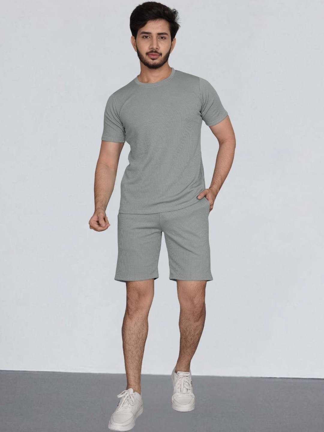 Moda Rapido Men Grey Textured Tshirt & Shorts Tracksuit
