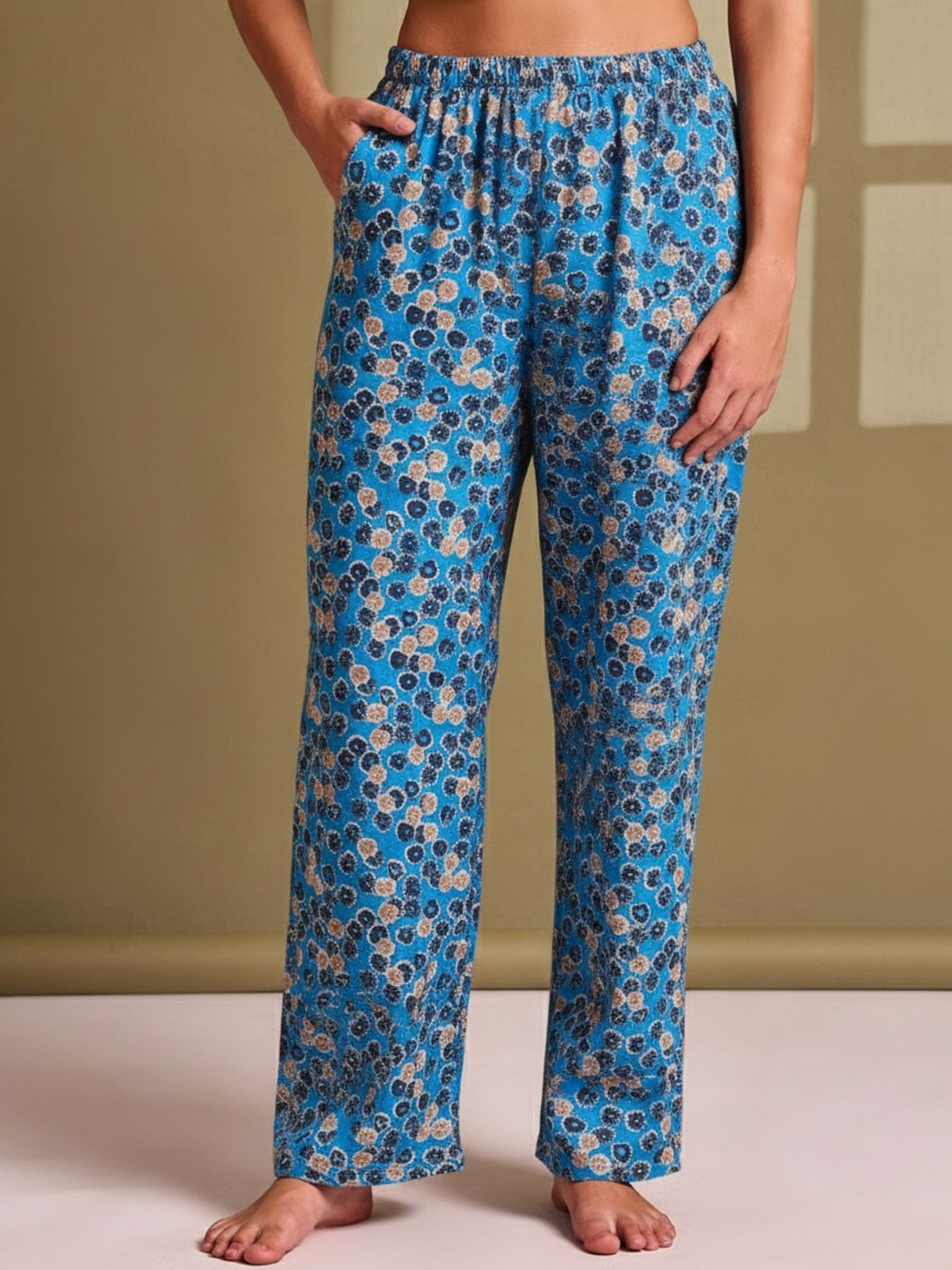 GRAGE Women Blue Cotton Dotted Lounge Pants