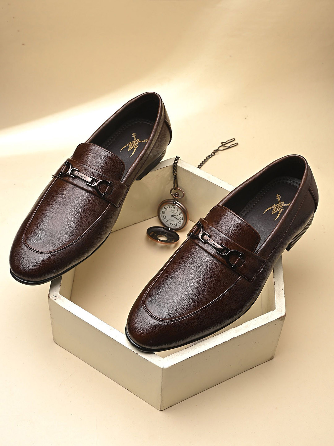 House of Pataudi Men Lightweight With Soft Cushion Loafers