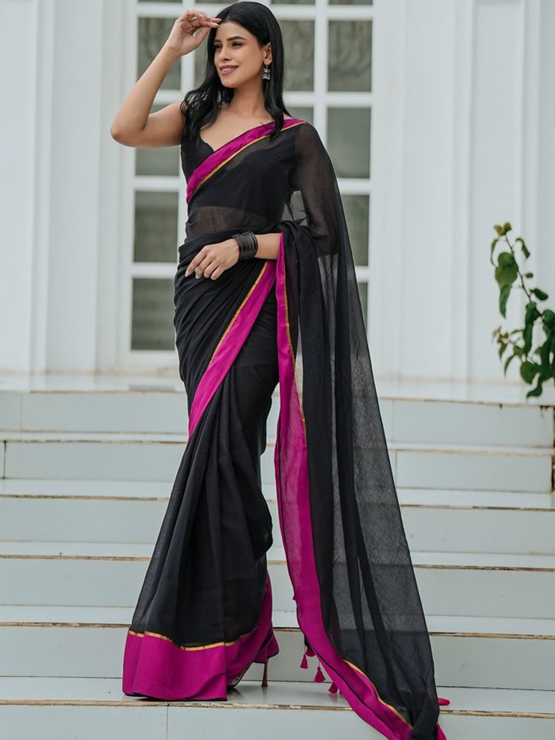 ETHNIC ELEMENTS Solid Pure Cotton Zari Saree