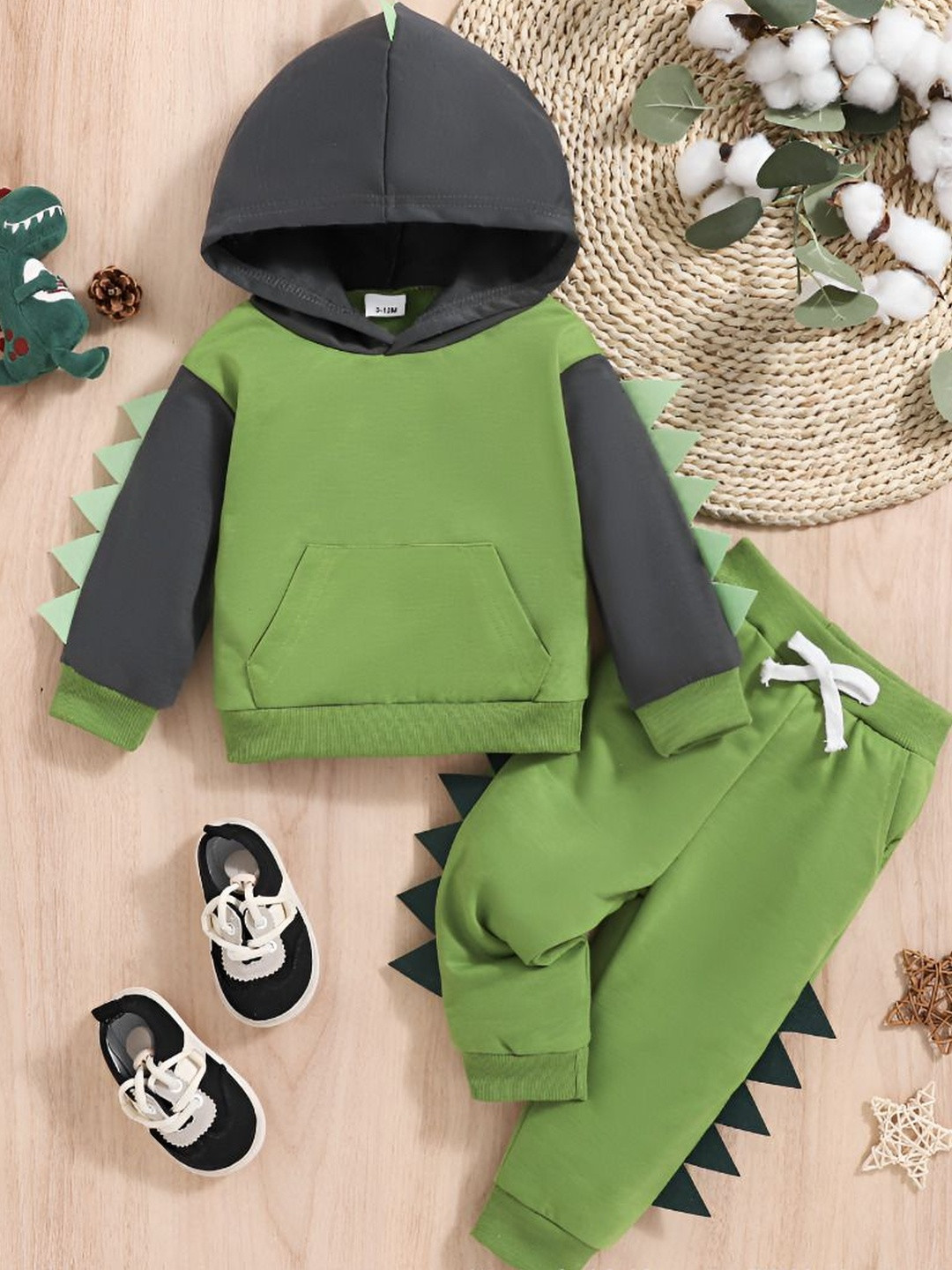YK Green Long Sleeves Hooded Kids Unisex Co-ords Set