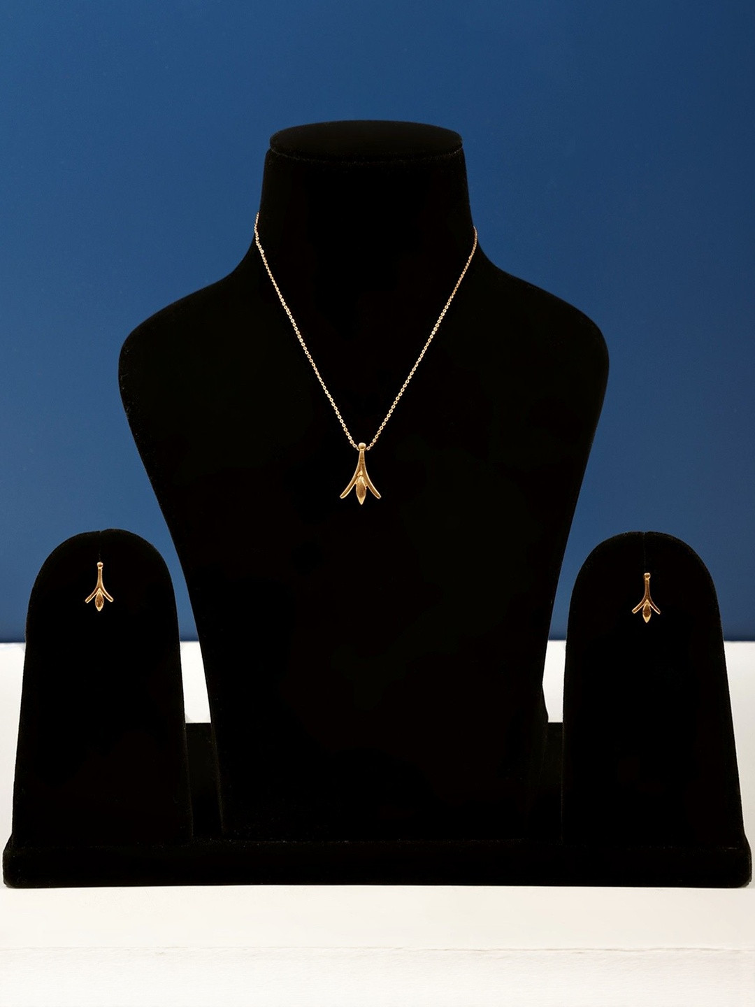 Exotic India Textured Jewellery Set