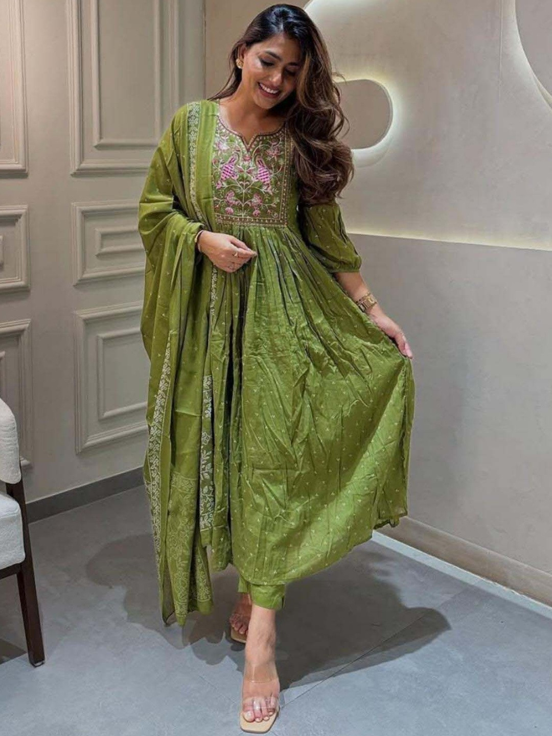 Shri pradha Women Ethnic Motifs Embroidered Empire Kurta with Trousers & Dupatta