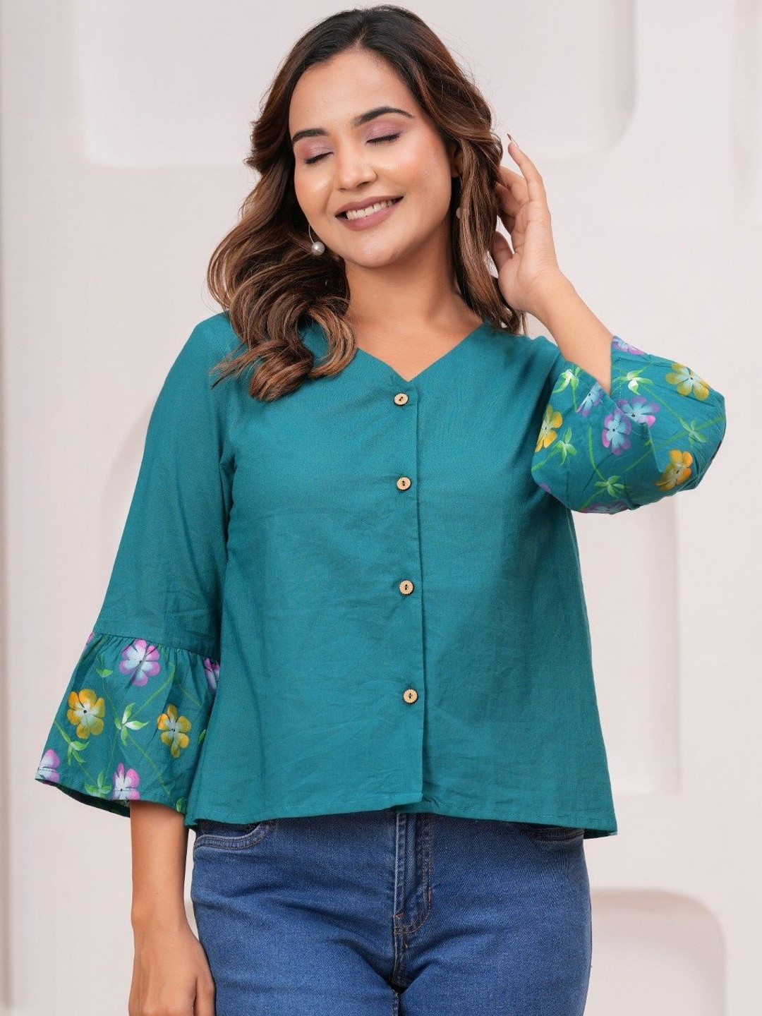 DressBerry Floral Print Bell Sleeve Cotton Shirt Style Crop Top
