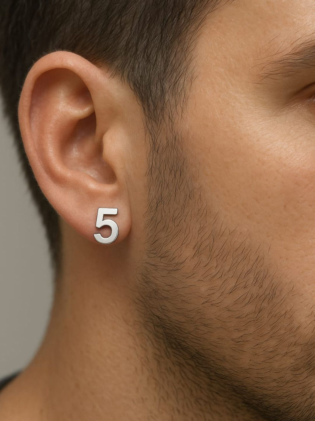Roadster Men Silver Studs Earrings