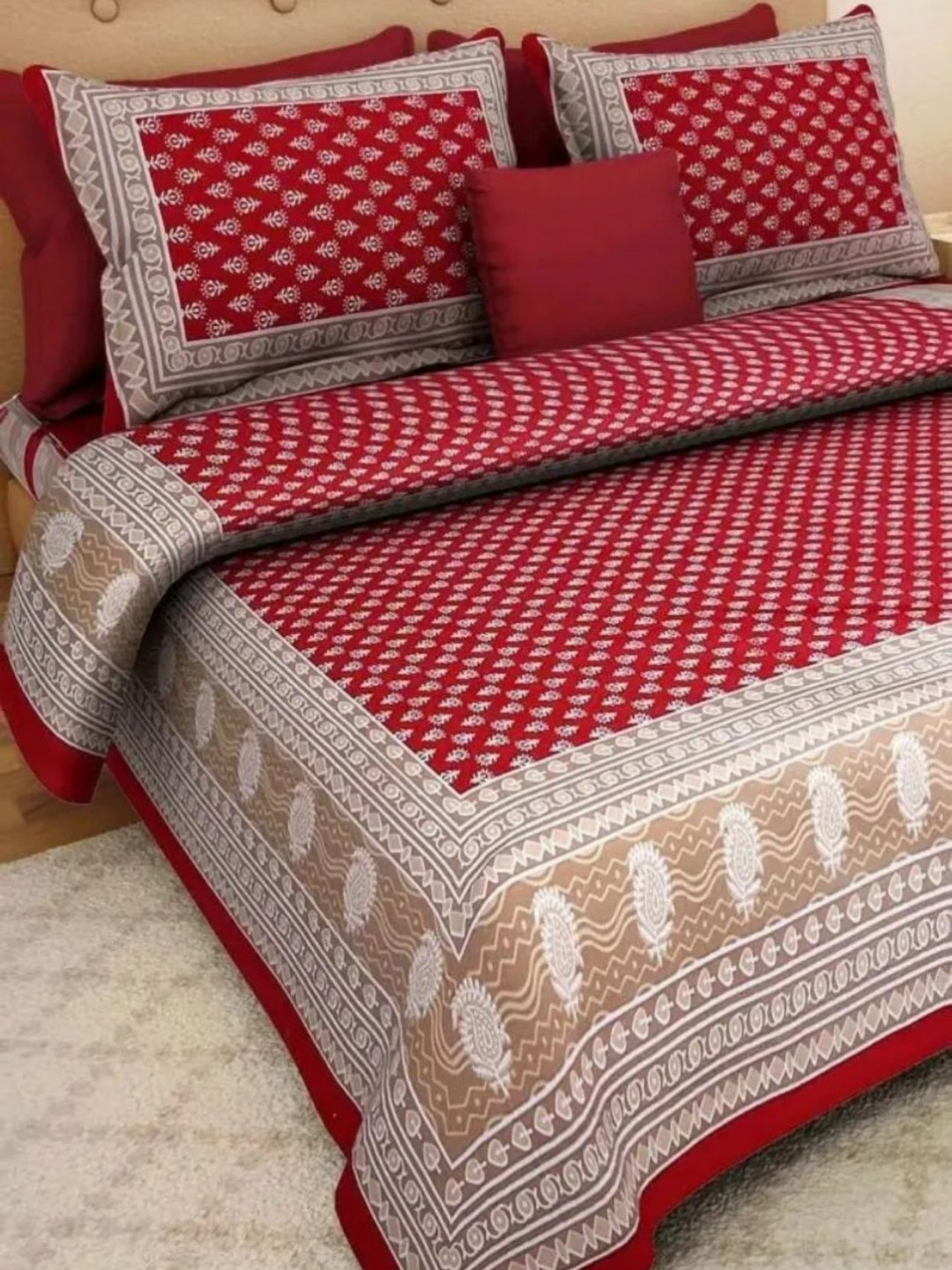 POORAK Red & Brown Ethnic Motifs 104 TC King Bedsheet Set 0.9 mx 1 m