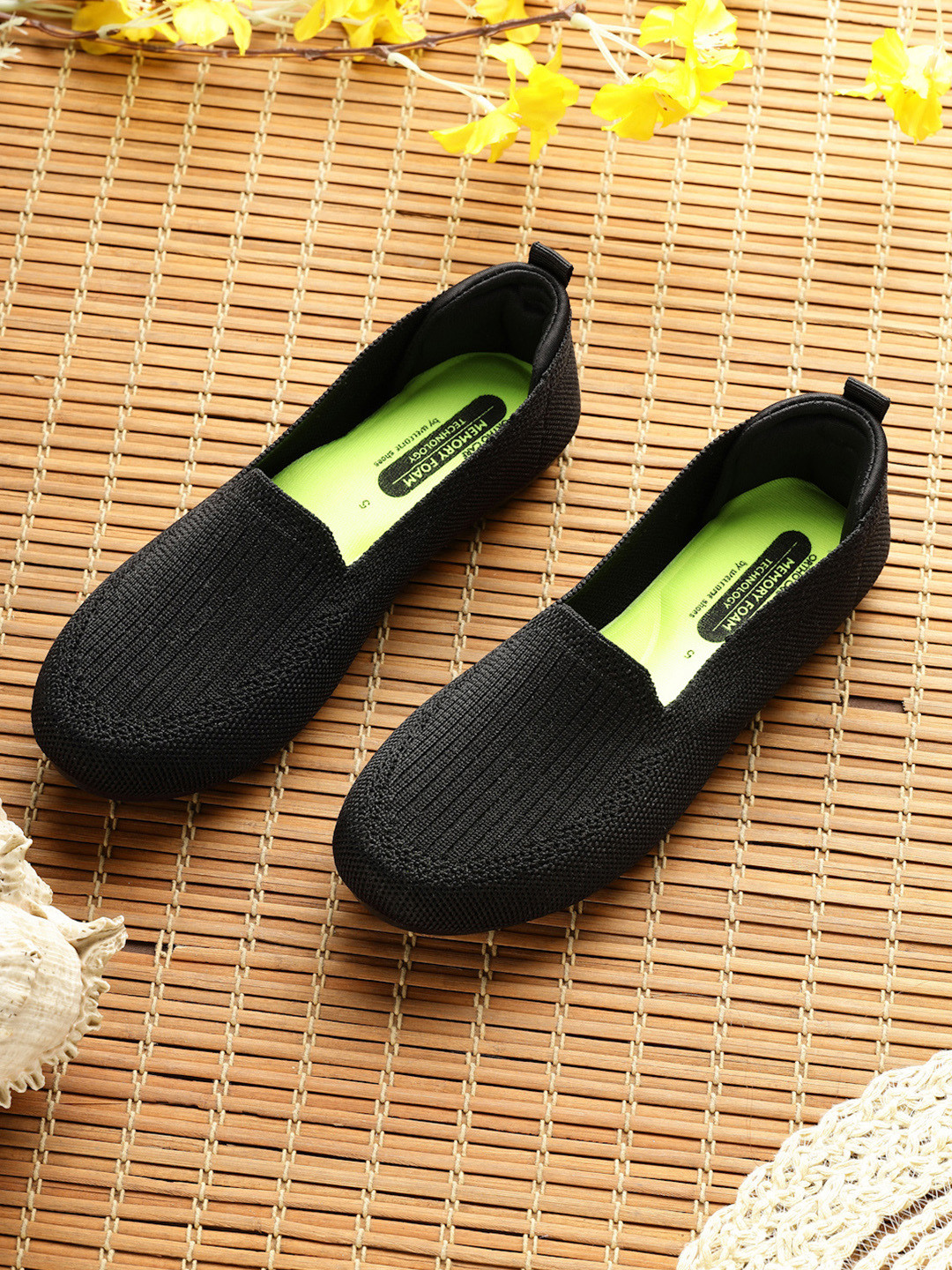 WELCOME Women Slip-On Sneakers