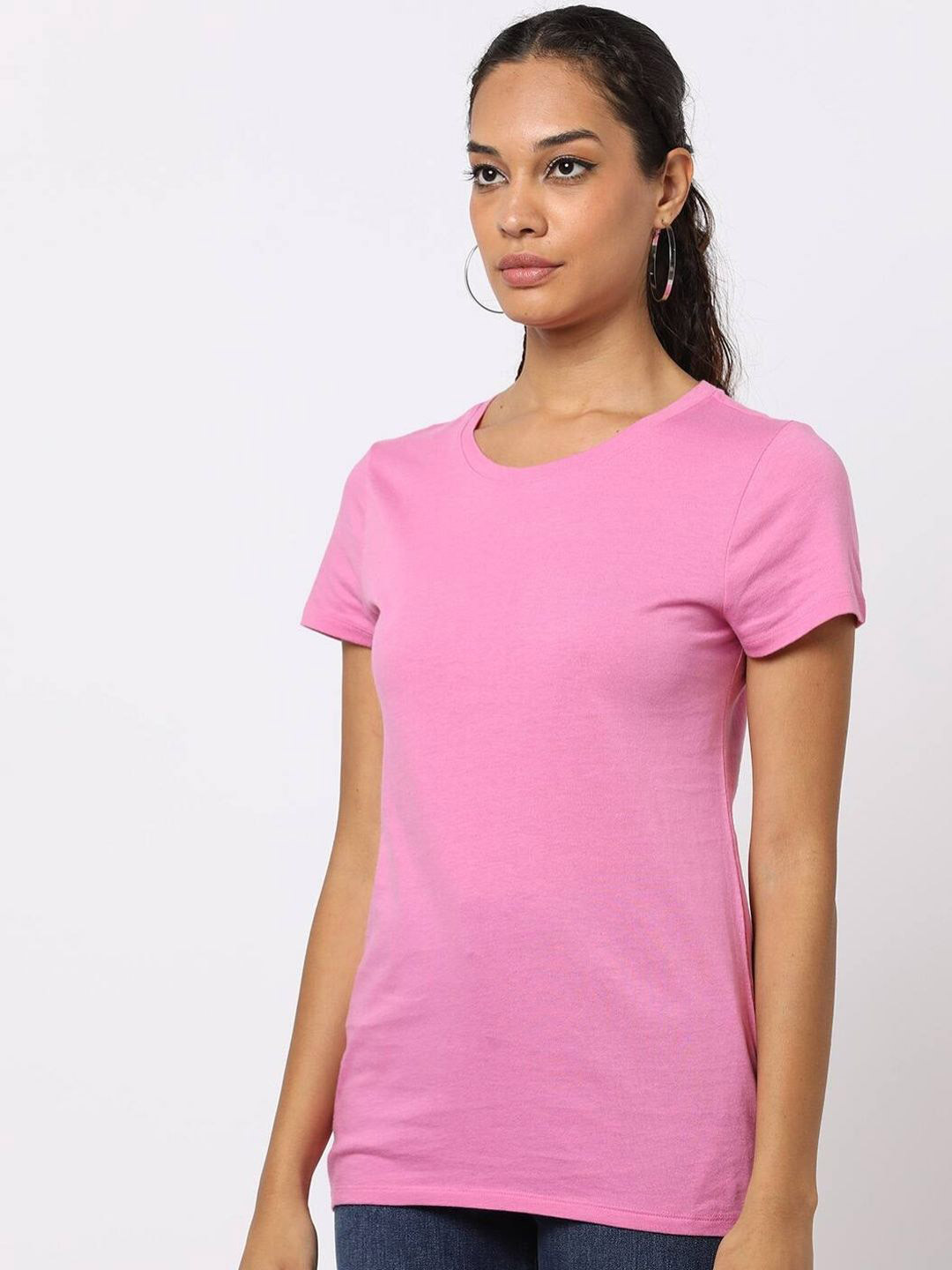GAP Relaxed Fit Crew Neck T-Shirt