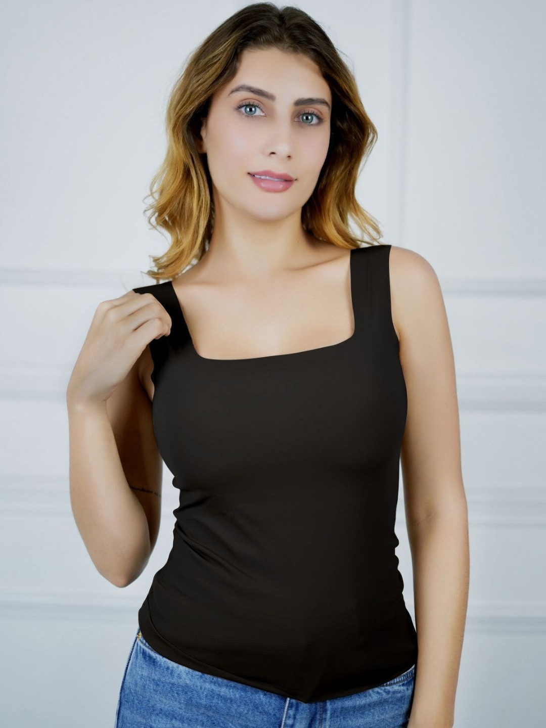 Sizi Women Padded Camisole Tank Top