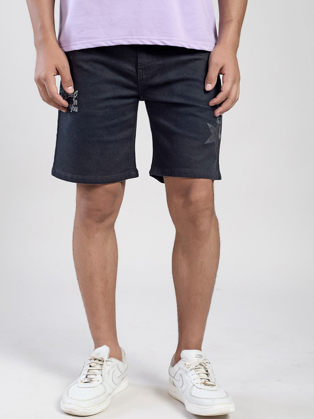 FLYING SHARK Men Graphic Star Print Slim Fit Denim Shorts