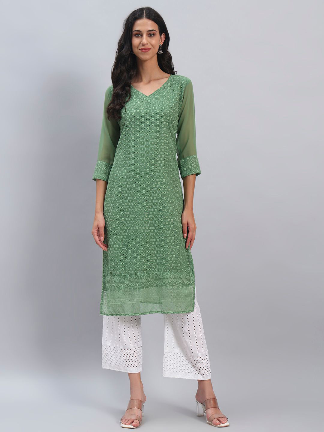 Felopie Embroidered V-Neck Chikankari Straight Kurta