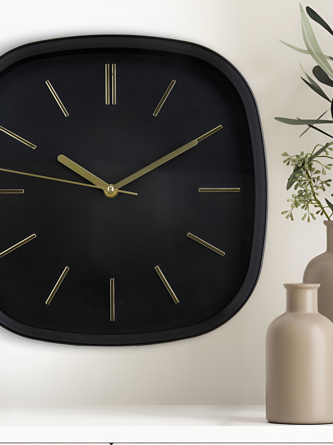 Home Centre Casablanca Folk Black Contemporary Wall Clock