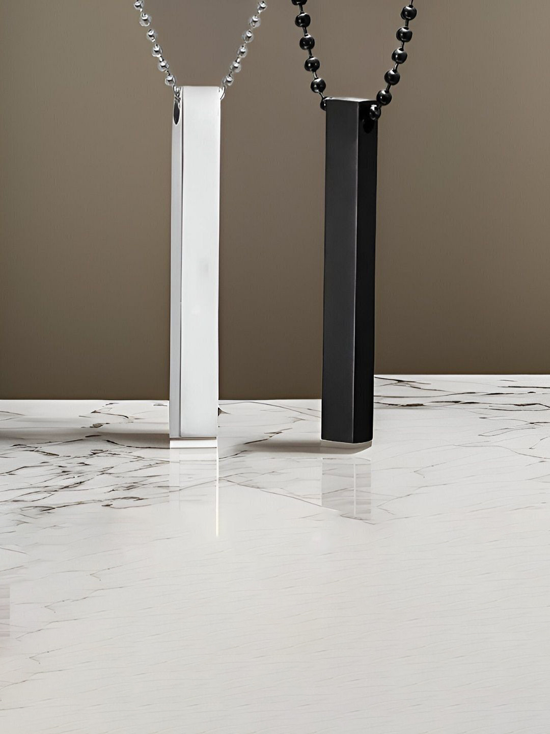 Semizoxis Unisex Set Of 2 Silver Plated Pendant