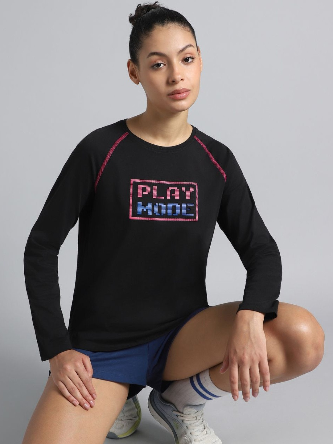 CULT Women Black Play Mode Full Sleeve T-shirt