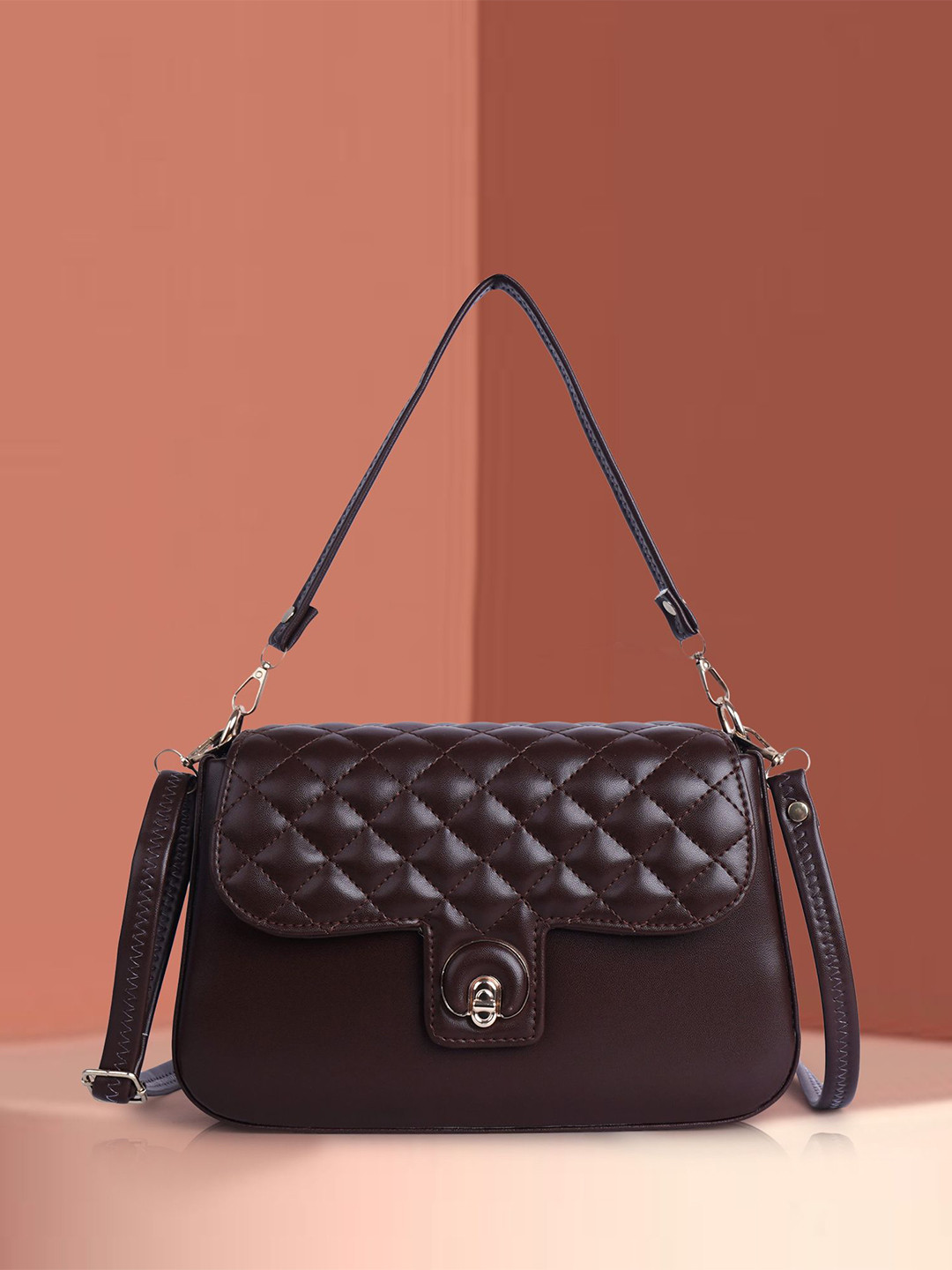 LUNA & SOL Women Textured Structured Quilted Shoulder Bag