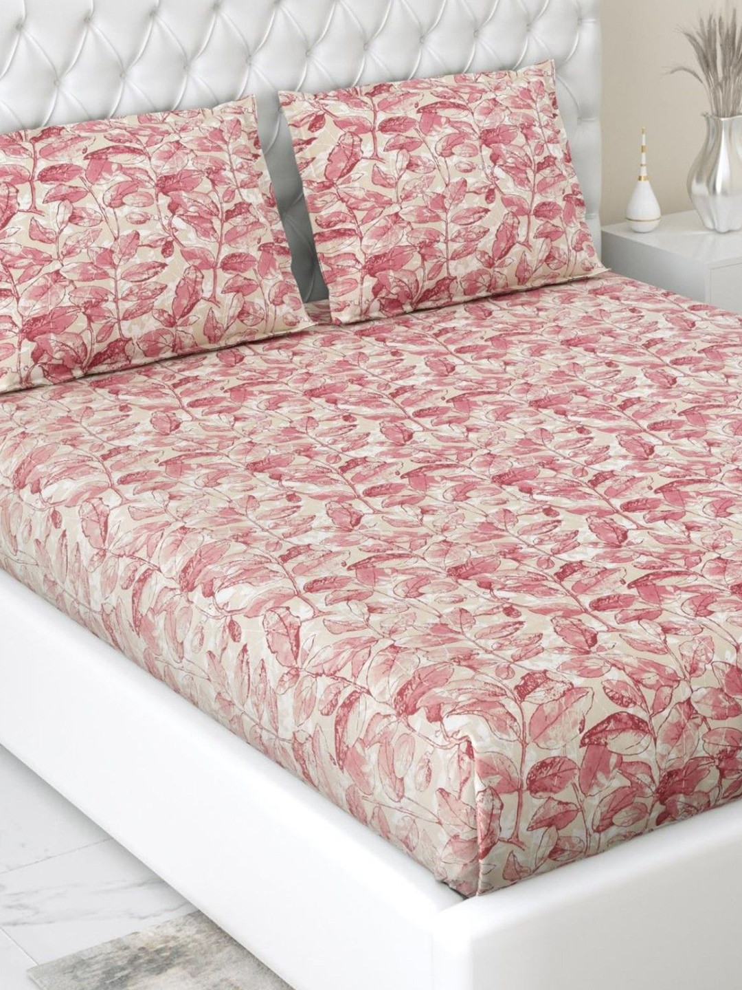 haus & kinder Leafy Oasis Pink 186 TC Pure Cotton Fitted King Bedsheet Set 1.53 m x 1.99 m