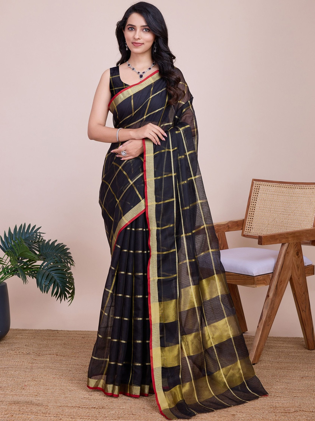 Moda Rapido Checked Zari Border Saree With Blouse Piece