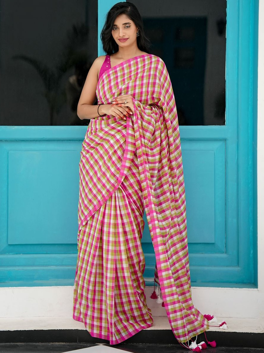 ETHNIC ELEMENTS Checked Pure Cotton Handloom Saree
