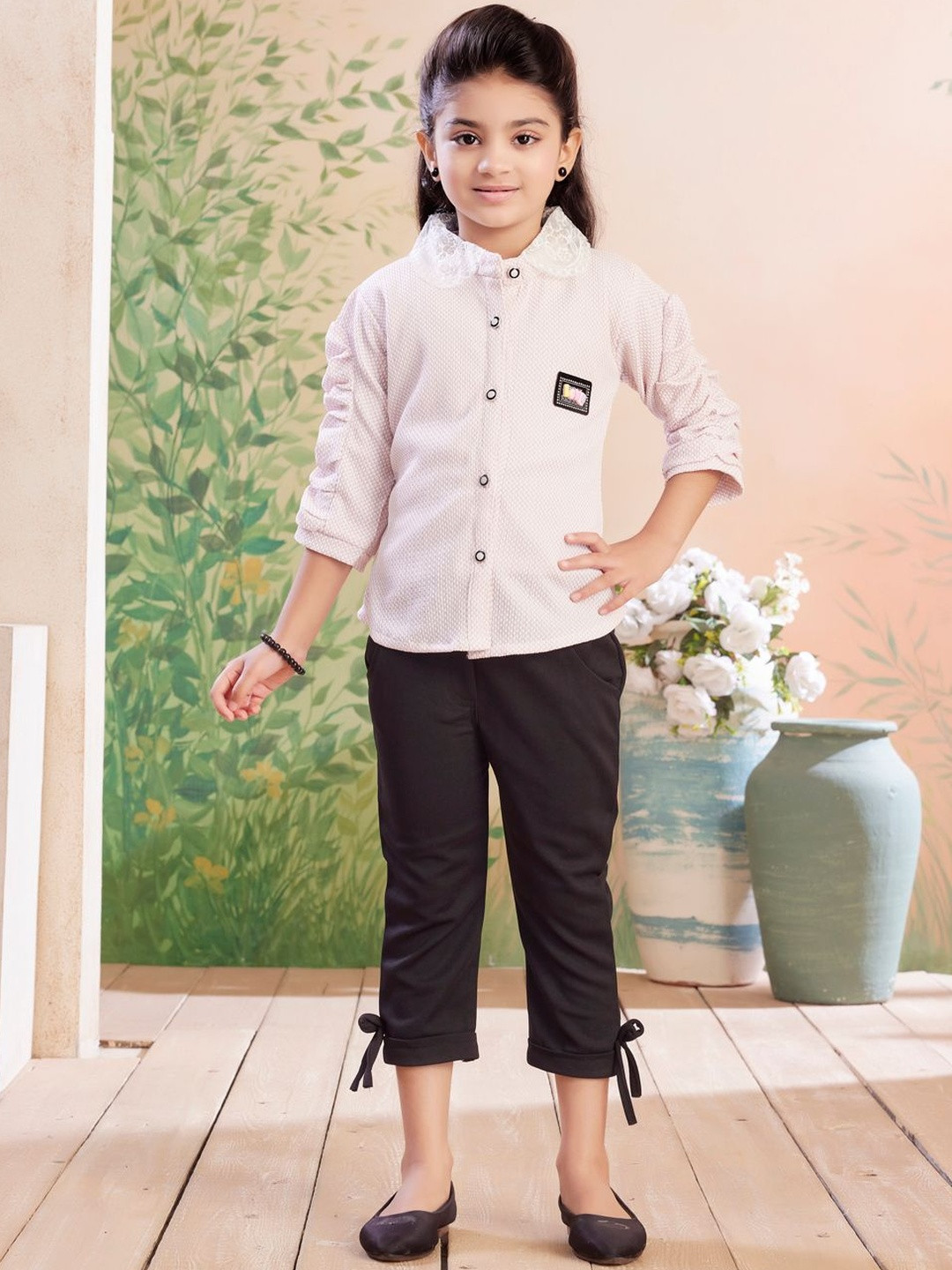 Muhuratam Girls Pink & Black Shirt With Capris