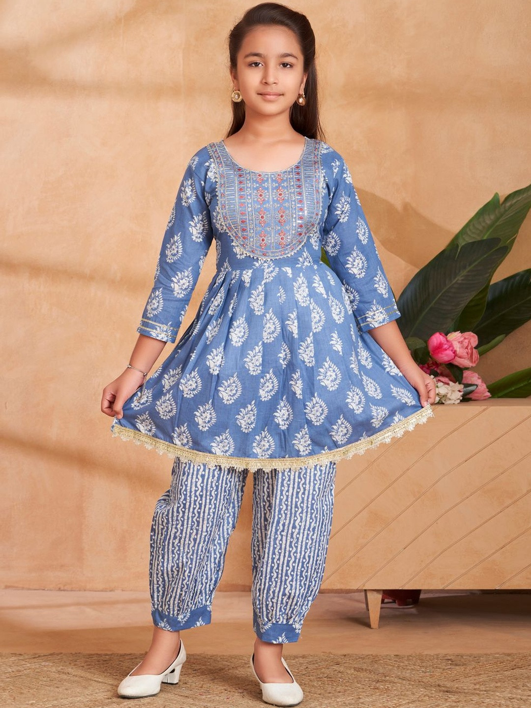 Muhuratam Girls Ethnic Wear Blue Colour Thread Embroidery Kurti Patiala Set
