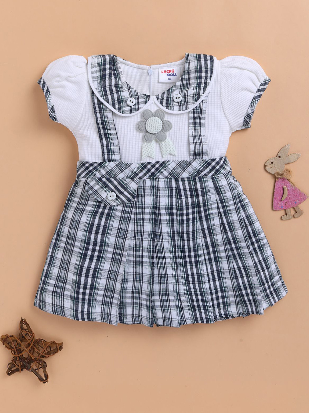LACKii DOLL Girls Checked Applique Pocket Detailing Fit & Flare Dress