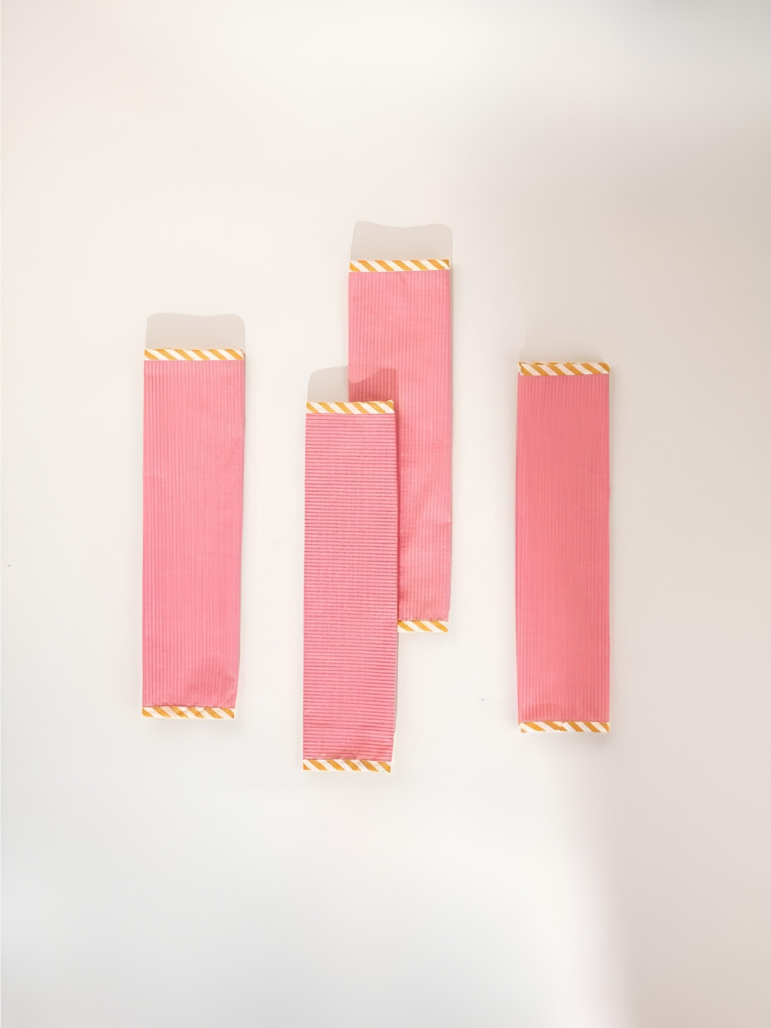 FREEDOM TREE Joyee Pink & Yellow 4 Pieces Table Napkins