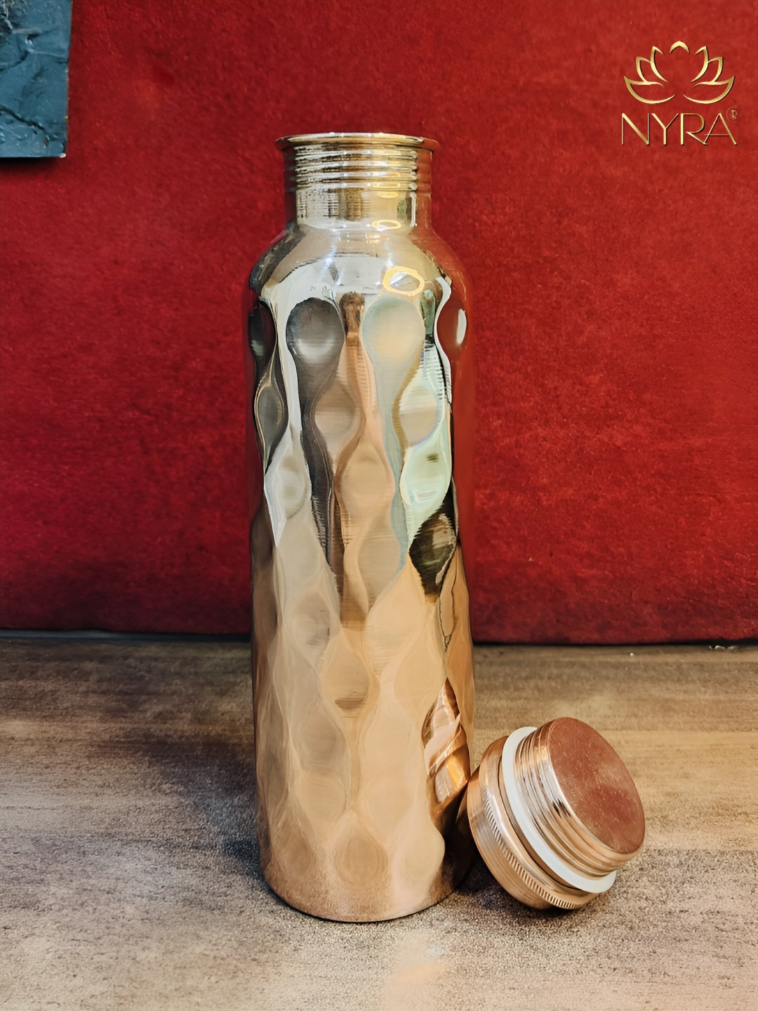 Nyra Kitchenware Copper-Toned Hammered Copper Single Wall Vacuum Water Bottle-1 L