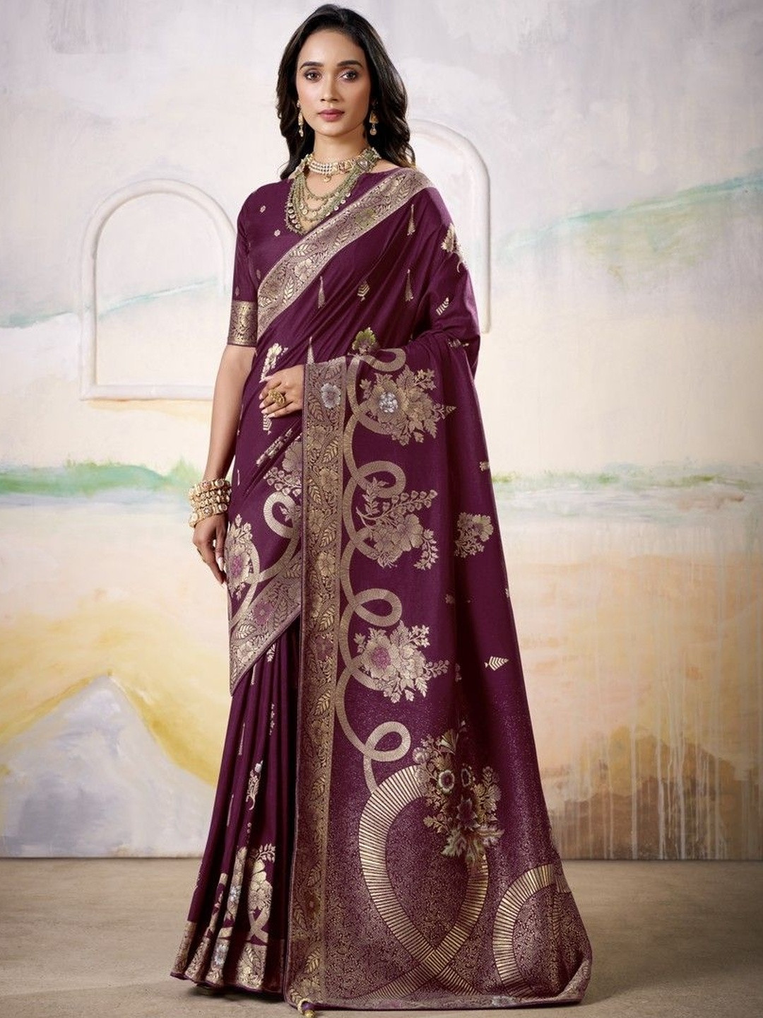 HERE&NOW Floral Woven Design Zari Work Dola Silk Banarasi Saree & Unstitched Blouse Piece
