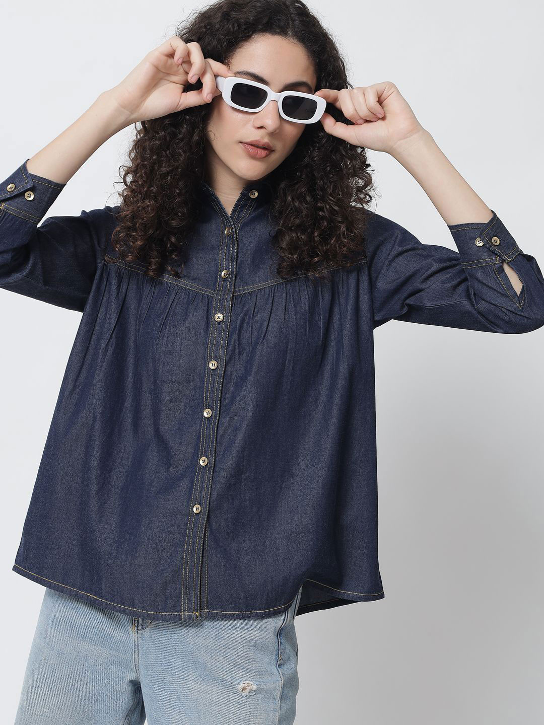 Tulsattva Spread Collar Gathers Classic Regular Fit Denim Casual Shirt