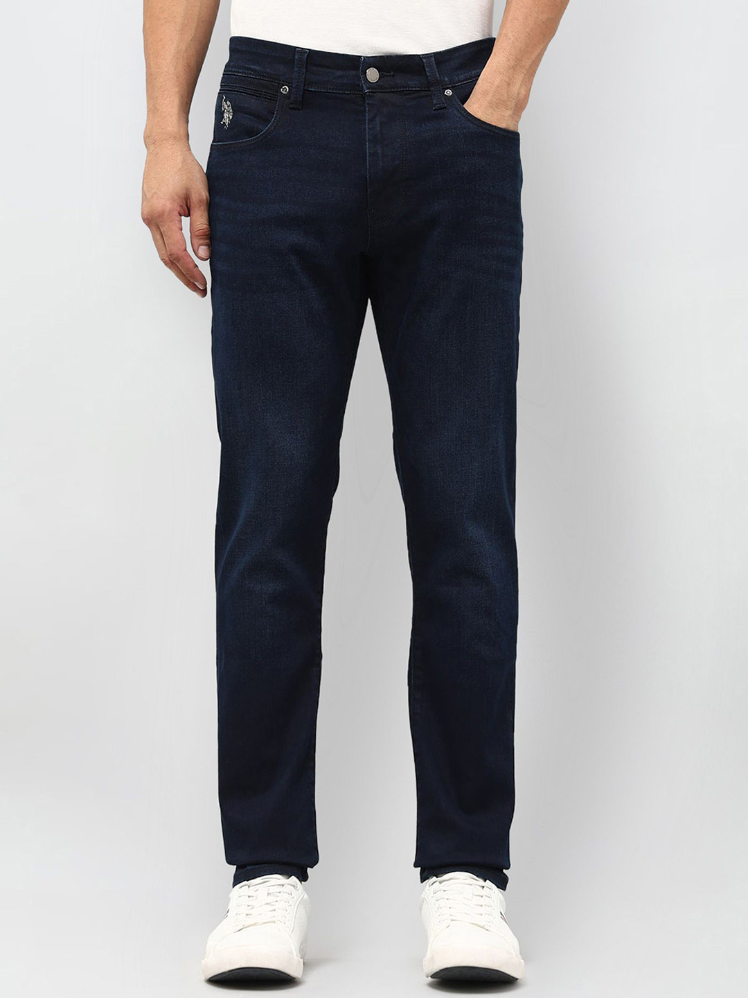 U.S. Polo Assn. Denim Co. Men  Mid-Rise No Fade Tapered Fit Jeans