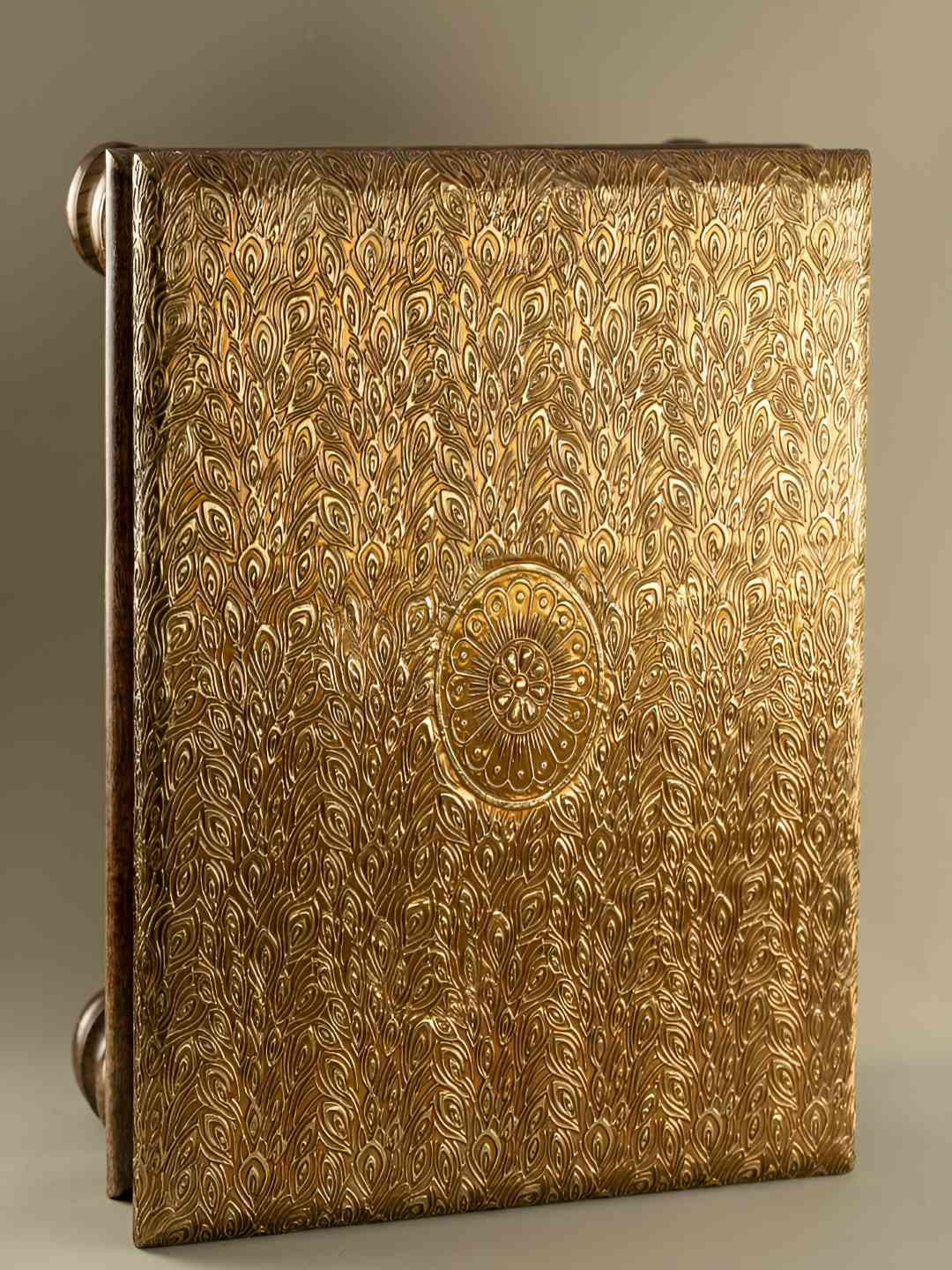 Araana Home Brown & Golden Textured Wooden Stool