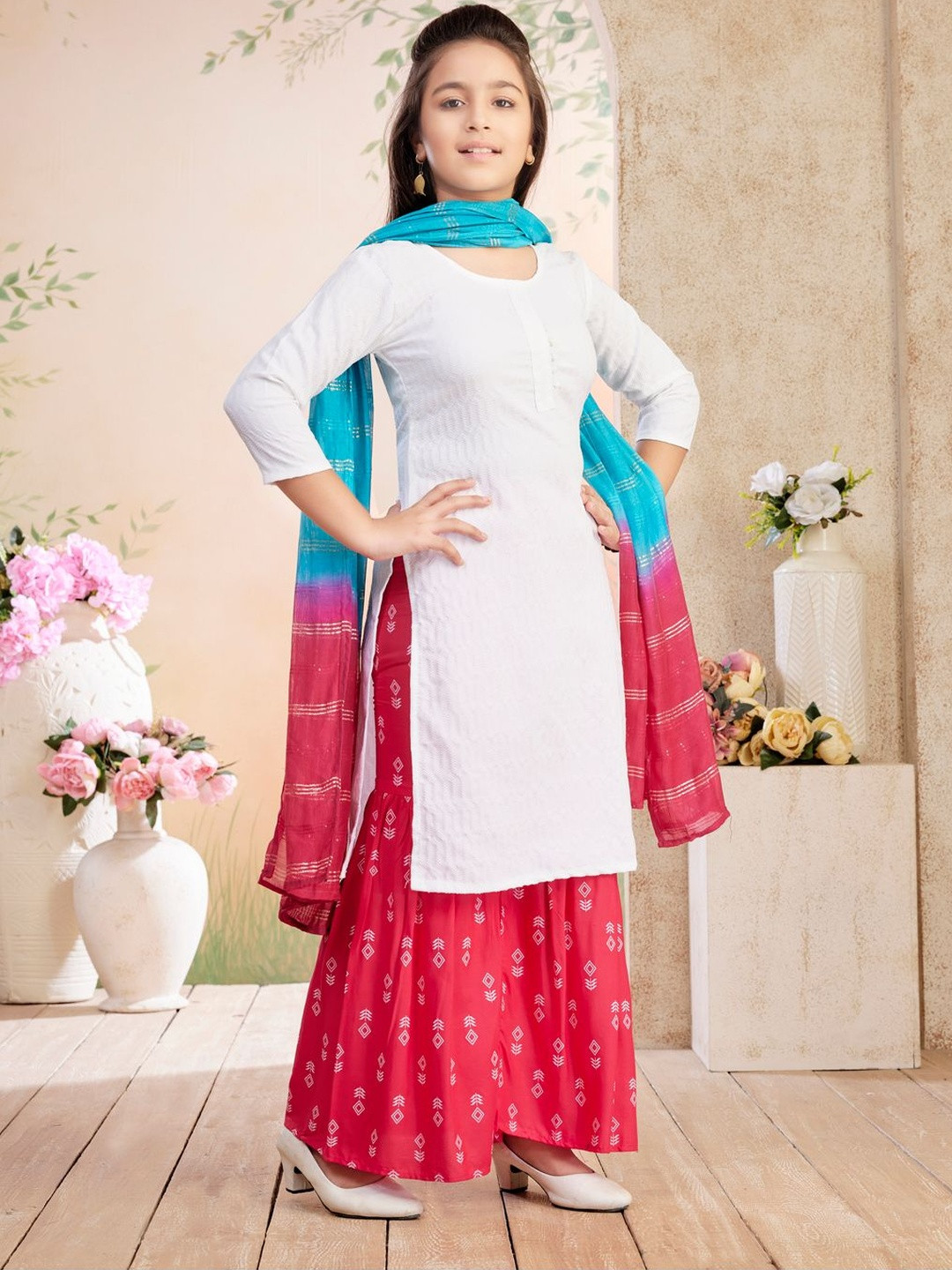 Muhuratam Girls Casual Wear White Colour Solid Cotton Blend Kurti