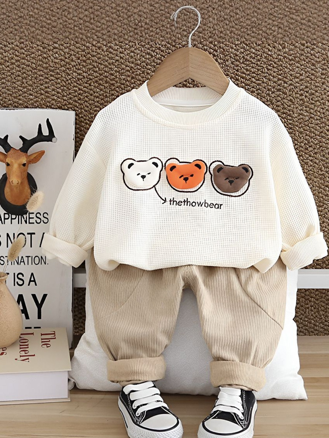 YK Creamy White Long Sleeves Round Neck Kids Unisex Co-ords Set