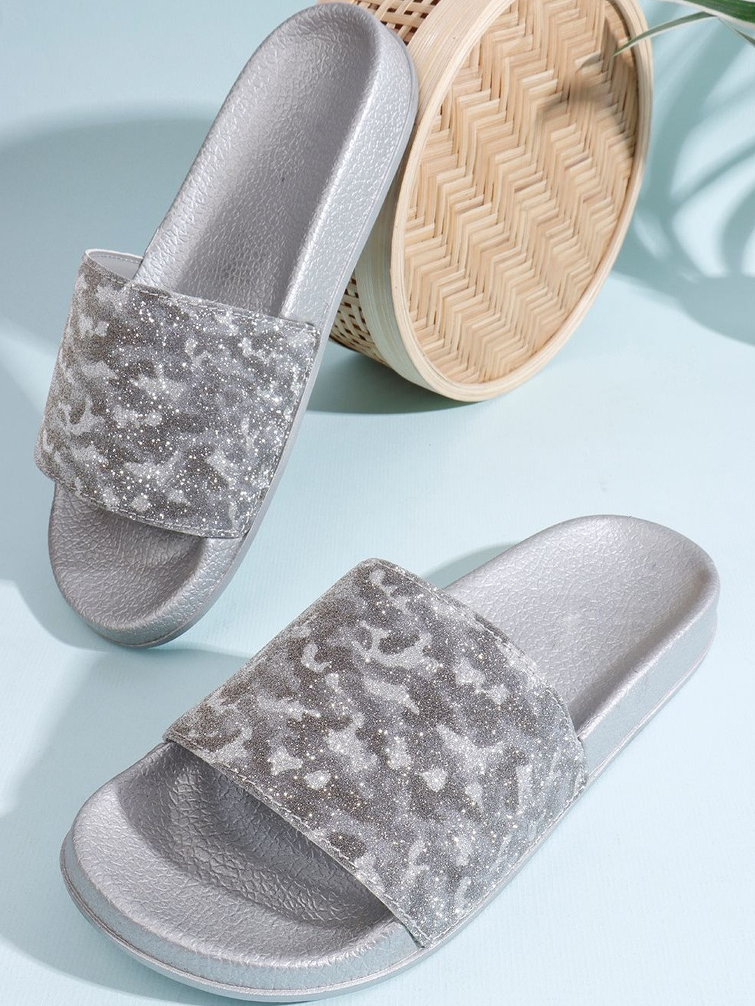Kook N Keech Women Grey Printed Casual Flip Flops Sliders