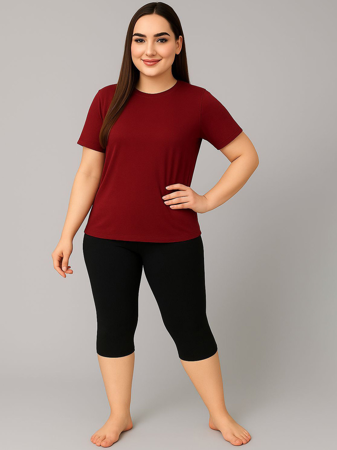 HIRRUX Women Plus-Size Relaxed-Fit Quick-Drying Stretchable T-Shirt & Capri Swim Set