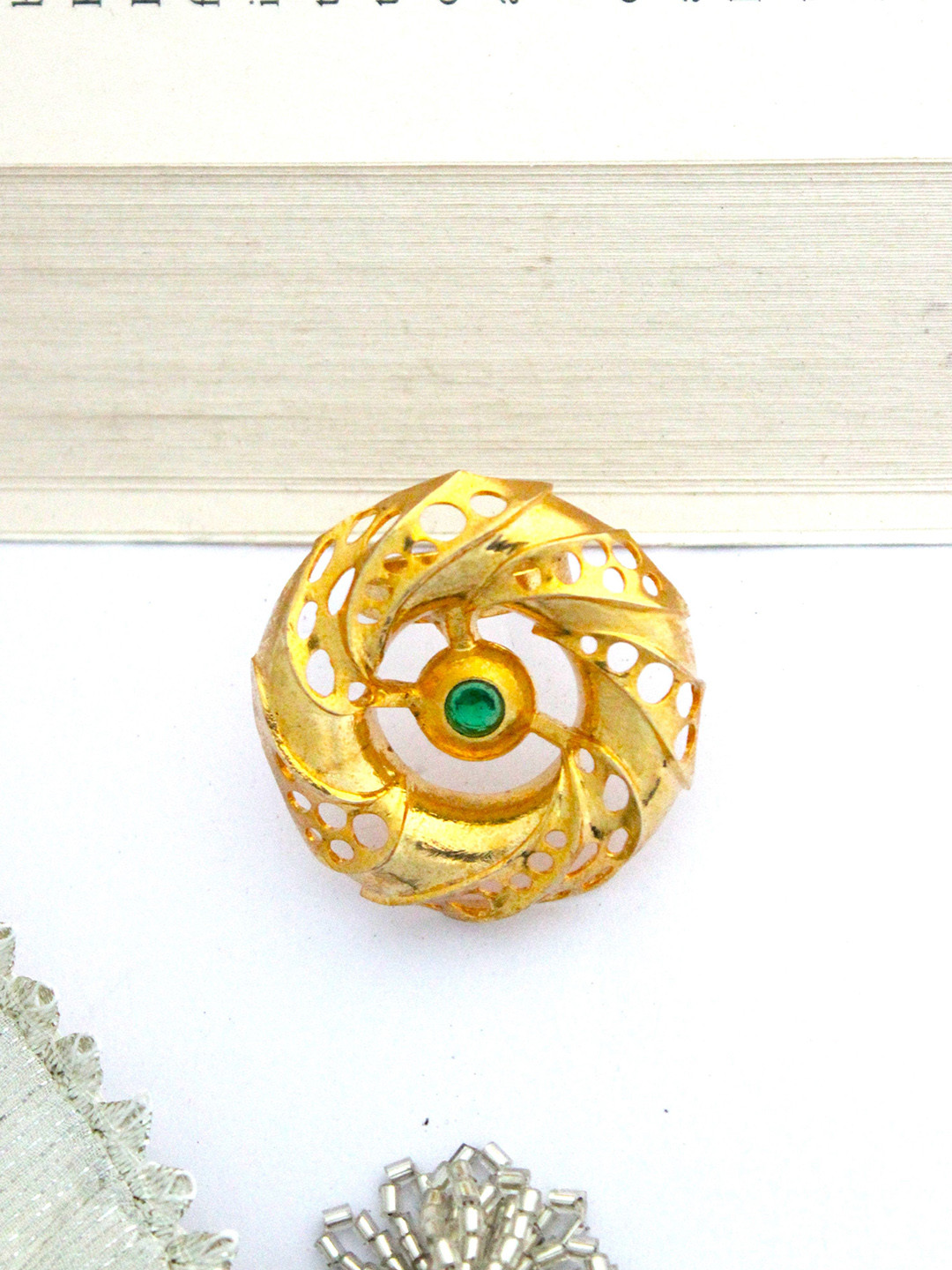 THE BLING GIRLL Gold-Plated Stone-Studded Circular-Shaped Finger Ring