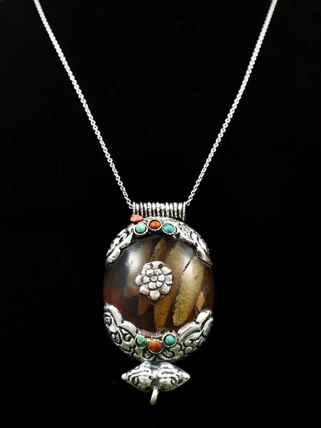Exotic India Women Sterling Silver Amber Studded Pendant
