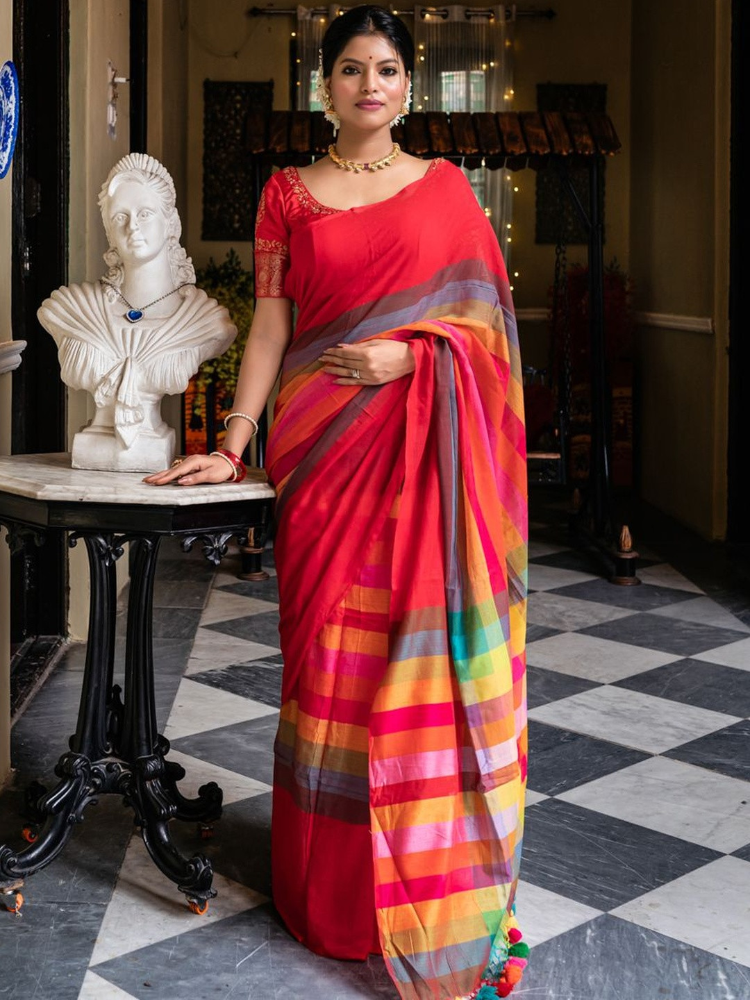 ETHNIC ELEMENTS Striped Pure Cotton Handloom Saree