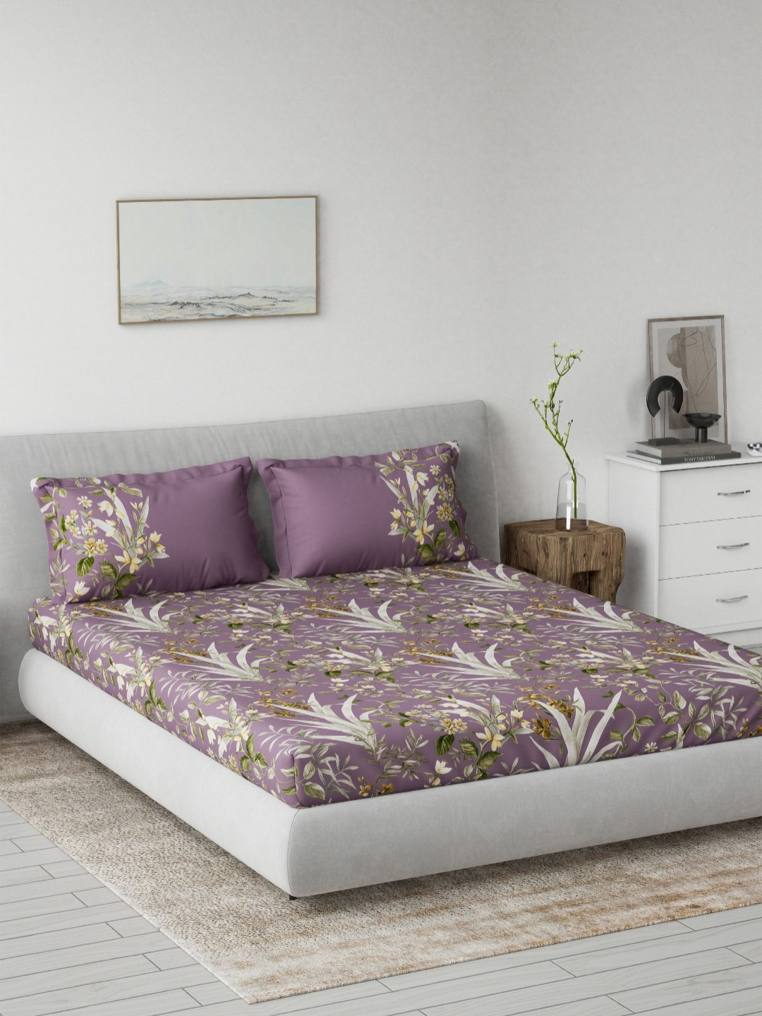 DDecor Purple & Green Printed Pure Cotton 144 TC King Bedsheet Set 2.29m x 2.74m