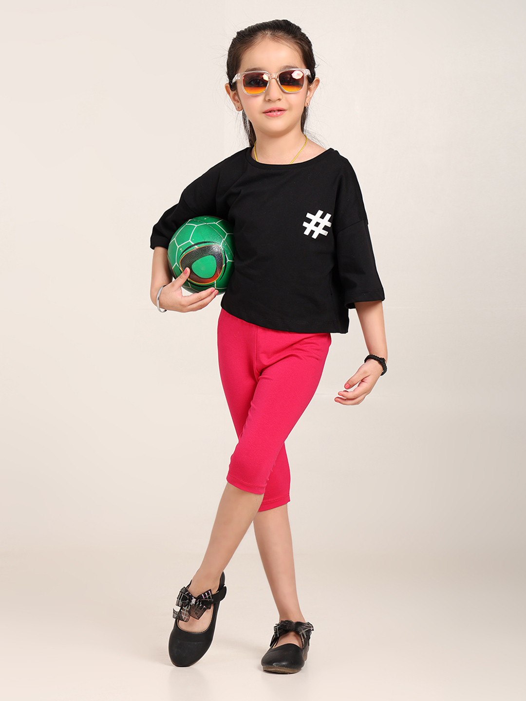 Robinbosky Girls Mid-Rise Three-Fourth Length Leggings