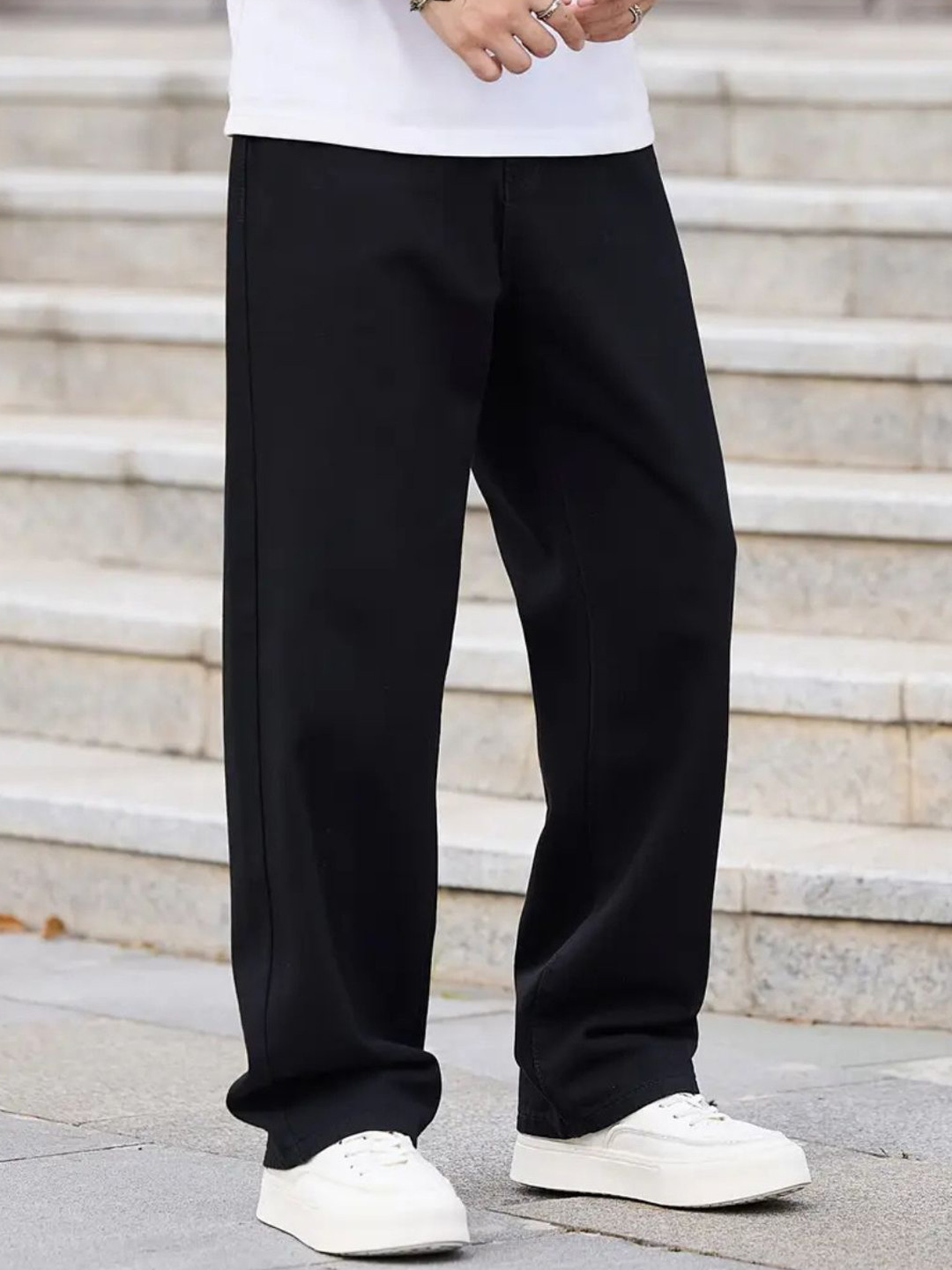 ASHTOM Men Original No Fade Clean Look Mid-Rise Non Stretchable Jeans