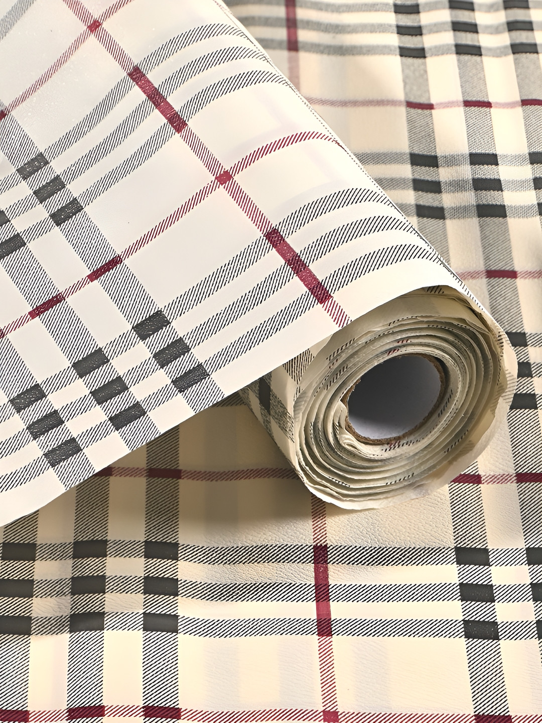 Aura Cream And Maroon Checked Shelf Liner