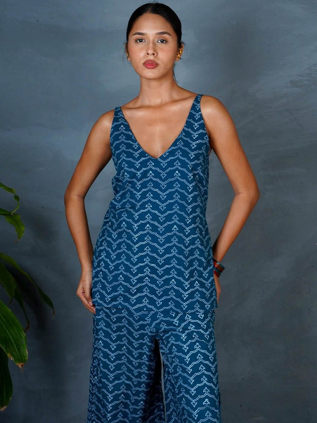 Chidiyaa Women MYA Bindu Teal Green Hand Block Printed Top