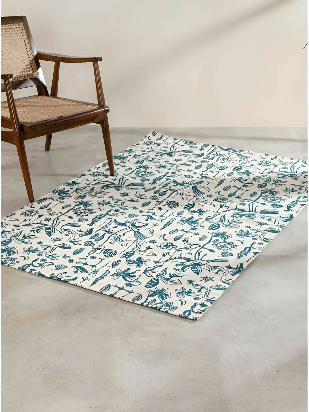 FREEDOM TREE Eye In The Sky Blue & White Floral Printed Cotton Dhurrie