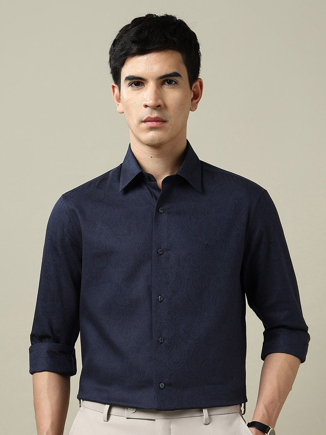 Arrow 1851 Tailored Fit Textured Cotton Formal Shirt