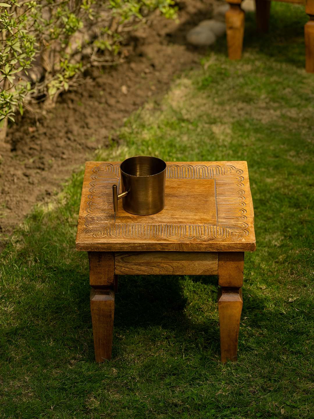 Araana Home Brown Textured Wooden Stool