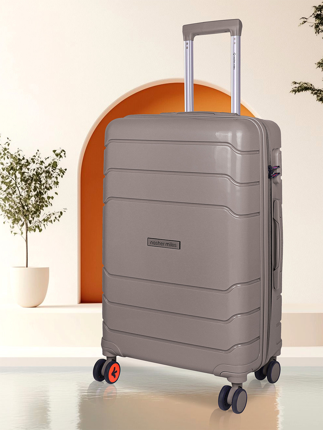 Nasher Miles Lisbon Hard-Sided Trolley Bag- 75 cm