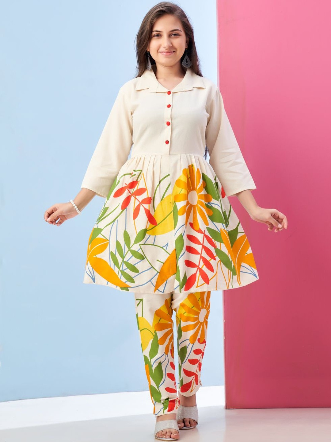 Muhuratam Girls Ethnic Wear Cream Colour Floral Print Khadi Cotton Kurti Pant Set