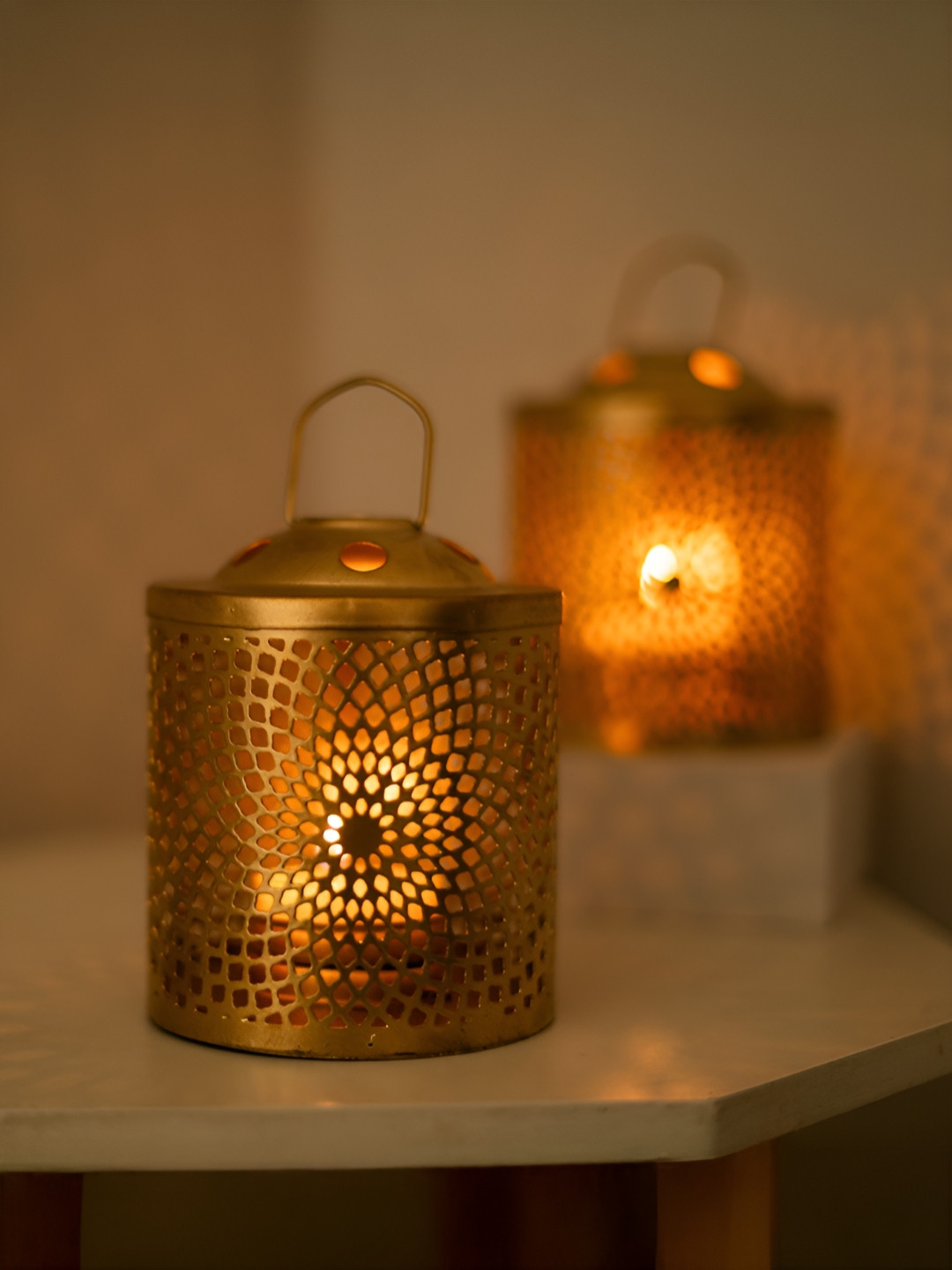 The Zappy Box Gold-Toned Metal Lantern Candle Holder