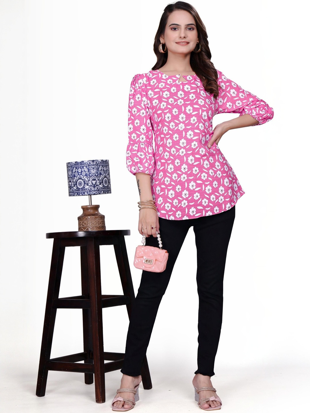 HEMANG FASHION Floral Printed Notch Neck Top